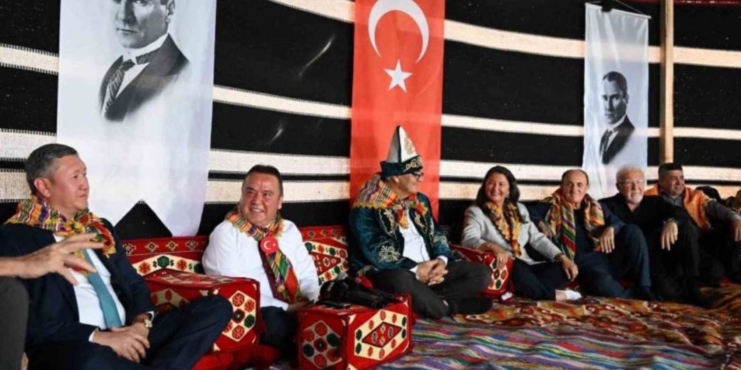 Antalya’da 40 ülke katılımıyla Yörük-Türkmen Kültür Festivali başladI! 3