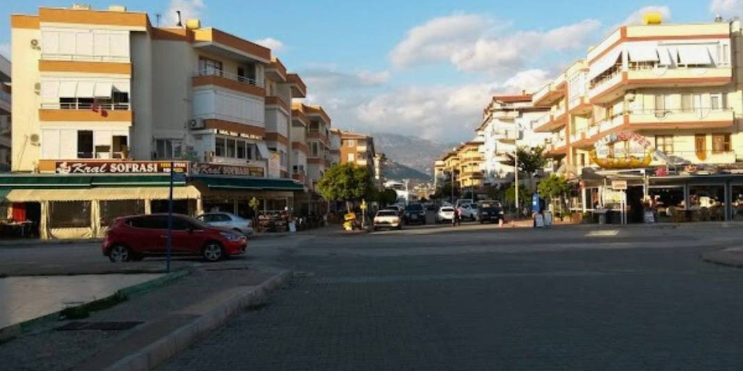 Alanya'daki o araçlara park çözümü getirildi! 4