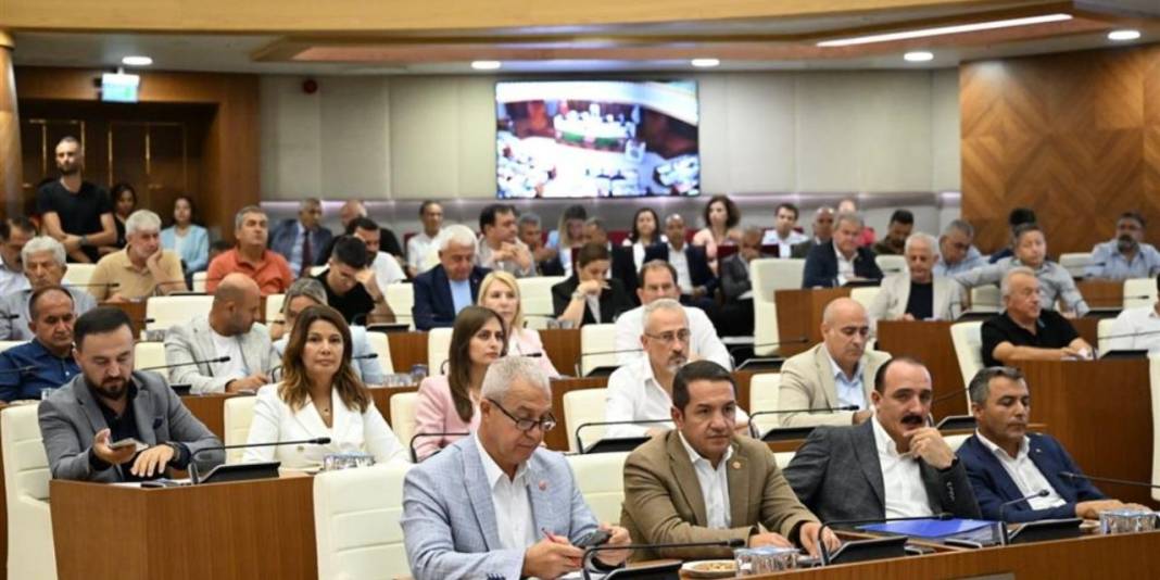 Alanya'da yeni dönem başlıyor! Eylül ayı meclis toplantısında 44 madde karara bağlandı! 2