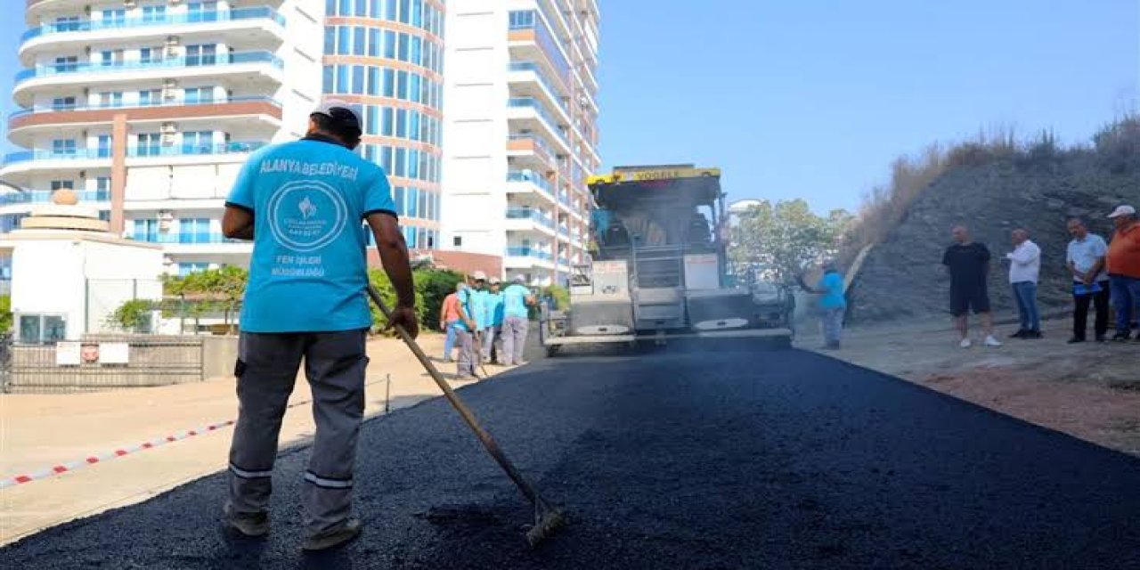 Alanya Belediyesi yollara değer katıyor