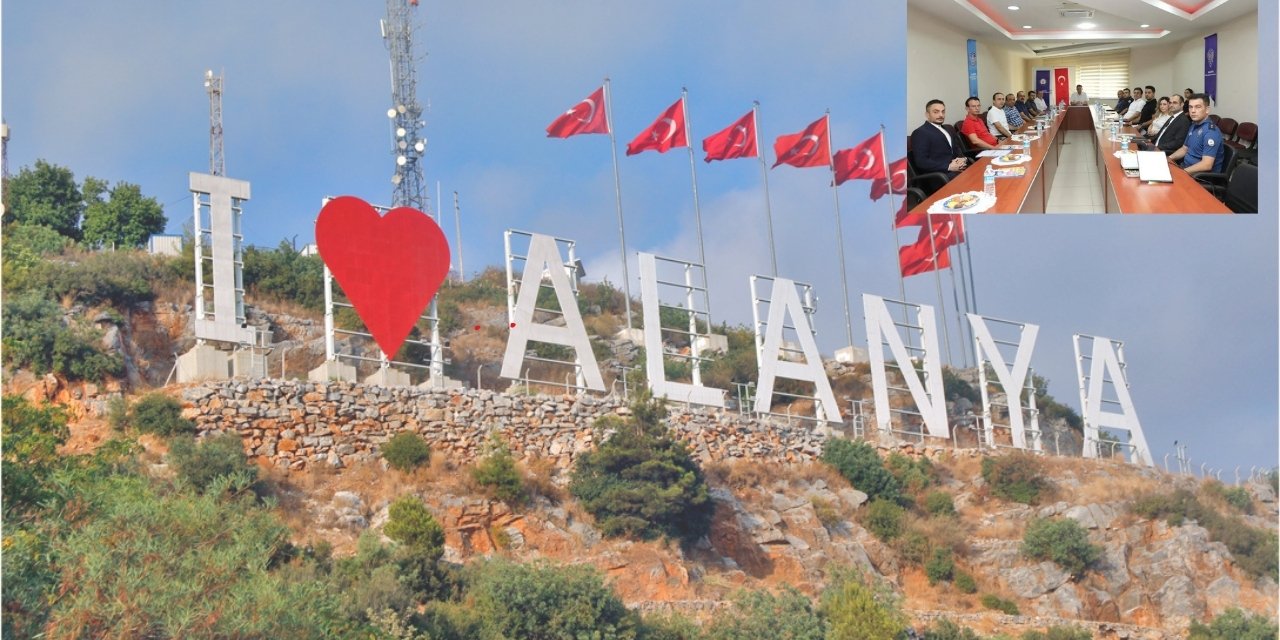 Alanya'da Güvenlik Danışma Kurulu toplantısı gerçekleştirildi.