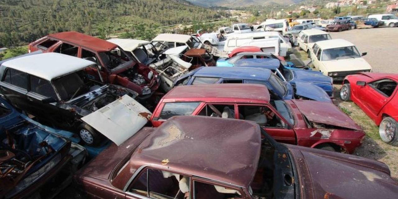 Alanya'daki o araçlara park çözümü getirildi!